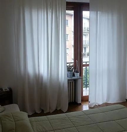 Stanza Luminosa Nel Cuore Di *